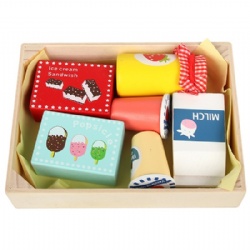 wooden montessori Kids' Wooden Breakfast Playset Role-Play Toy